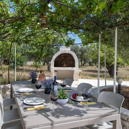 וילה Trullo Mammazia By קרוביניו